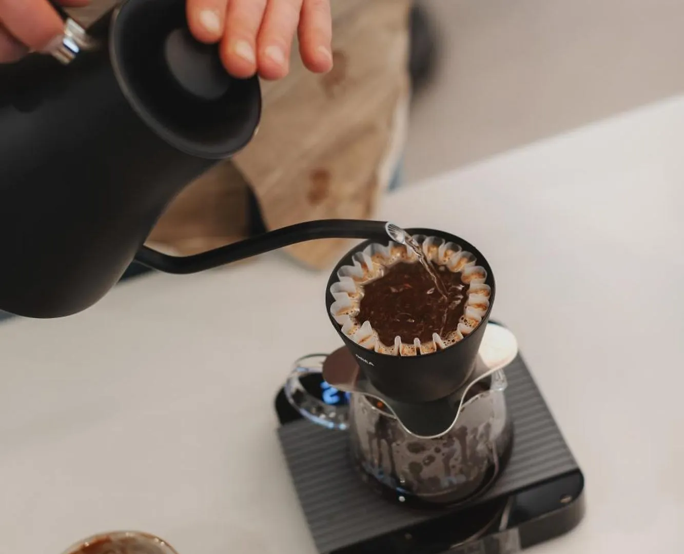 Man Met Bril Koffie Hotel Ρότερνταμ